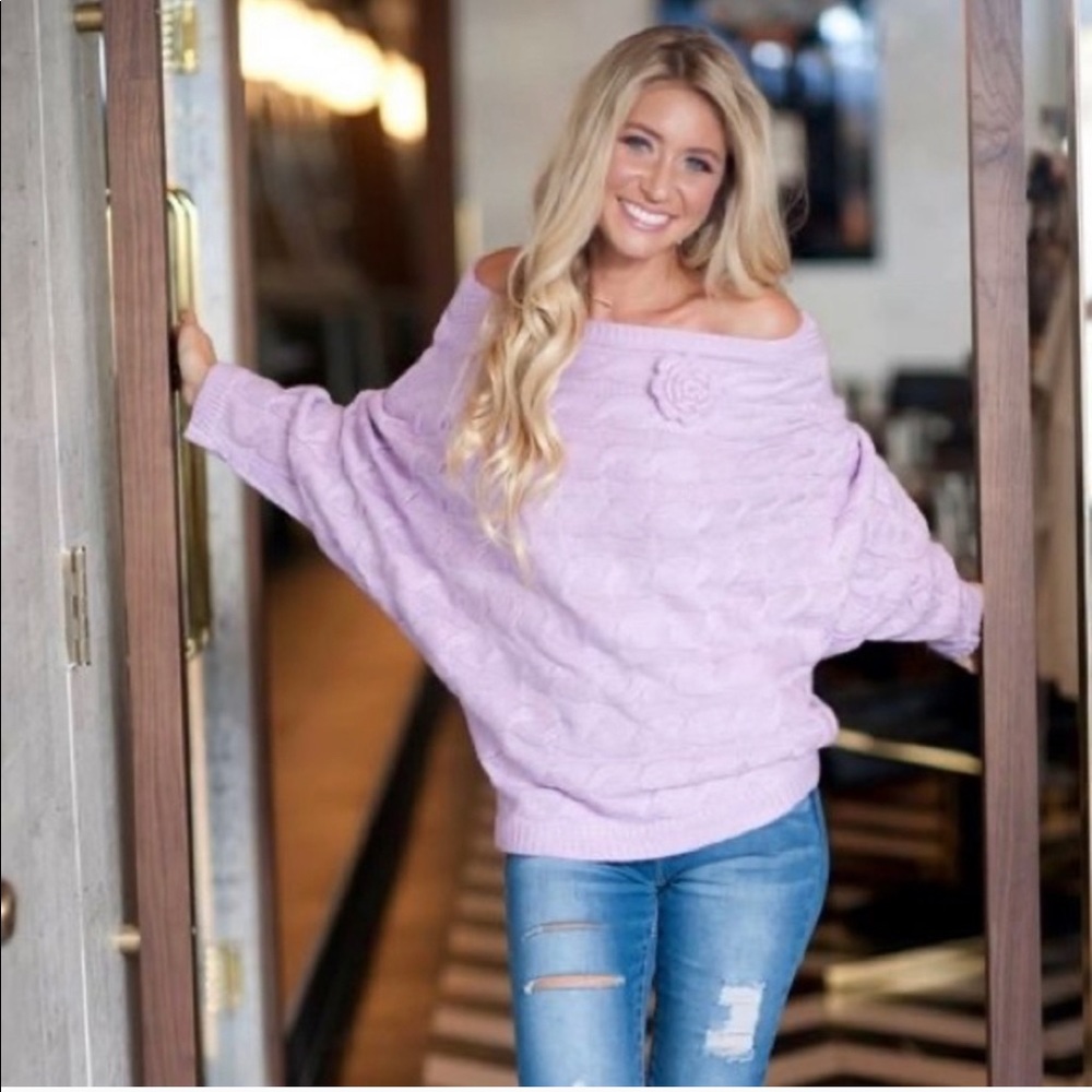 3/$25
Forever Roses cable knit dolman sweater - Picture 5 of 8